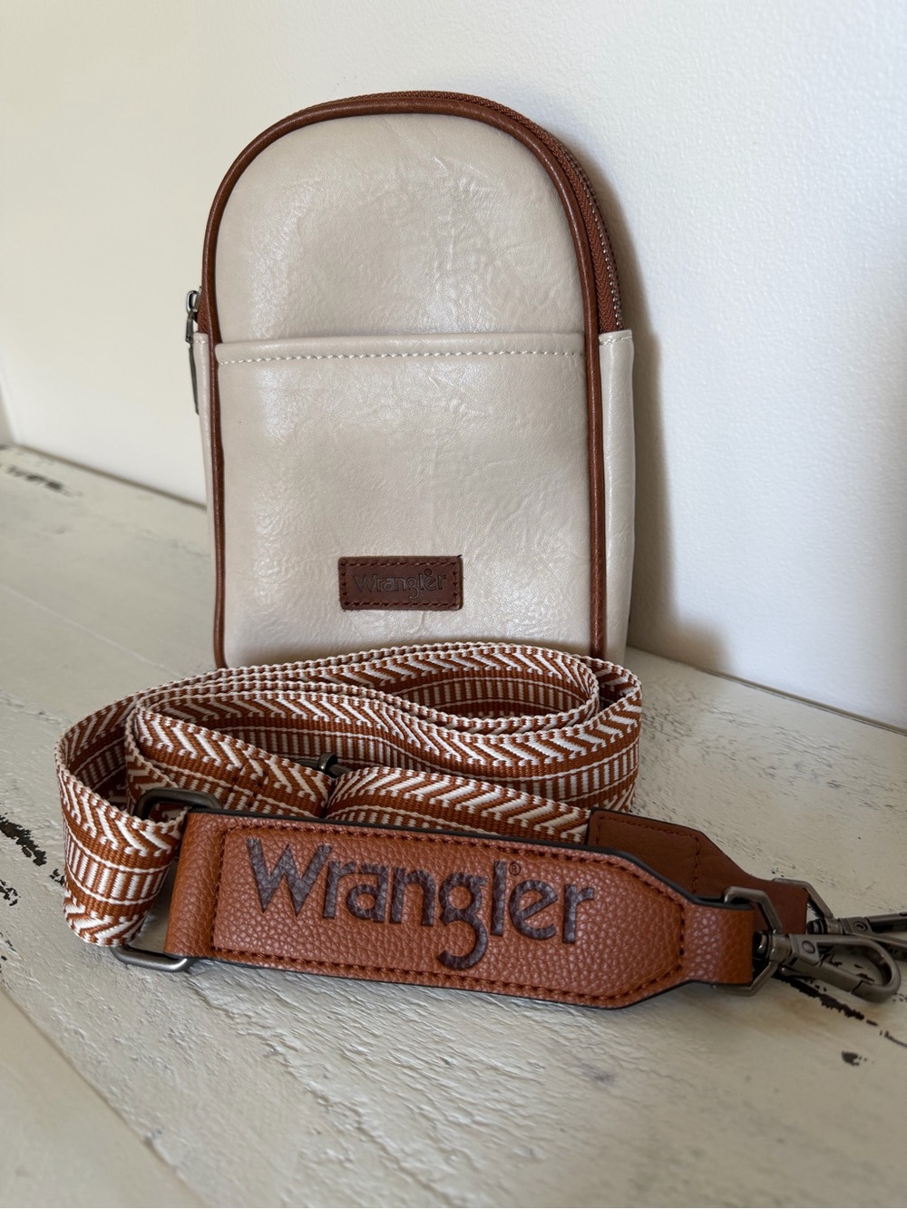 Wrangler Cream and Brown Leather Crossbody with Adjustable Strap
